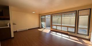 1BR Apartment with Large Patio and Rare Off-Street Parking Near Green Lake  Fremont Gallery 1
