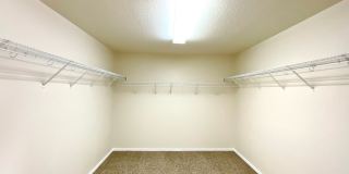 **APPLICATION RECEIVED** Spacious 5-Bedroom Retreat with 2-Car Garage & Prime Location Near Lackland AFB! Gallery 49