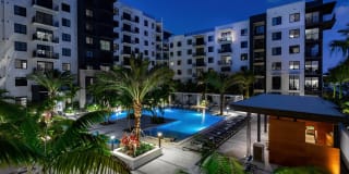 Céntrico by Windsor Gallery 1