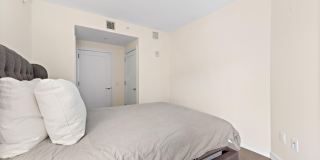 15 Morris Avenue Gallery 23