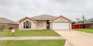 Available Now!!!! Gorgeous 1 story, 3 bedroom, 3 bath, 2 car garage home with a garage door opener. Subdivision centrally located and convenient to Ft Hood, Hospitals, CTC and Shopping. The Kitchen features plenty of counter top and storage space, ceramic Available Now!!!! Gorgeous 1 story, 3 bedroom, 3 bath, 2 car garage home with a garage door opener. Subdivision centrally located and convenient to Ft Hood, Hospitals, CTC and Shopping. The Kitchen features plenty of counter top and storage space, ceramic Gallery 1