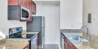 438 DAUPHINE Street 1A Gallery 9