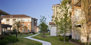 Affordable Housing -Encino Pointe Gallery 3