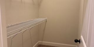 Eagle Ridge Townhome - Furnished Unit - Opelika Gallery 11