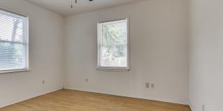 Charming 2 Bedroom Home in Oklahoma City Gallery 18