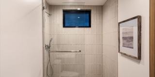 2822 1/2 Avenel St Gallery 23