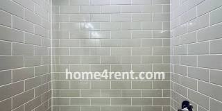 Nearly New Luxury Home in Blue Valley Schools! Gallery 55