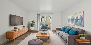 Arnada Pointe Gallery 1