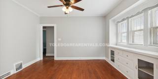 4138 N Lockwood Ave Upper Gallery 22