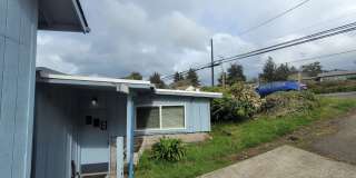 Steps from the Bay! Gallery 1