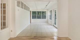 2604 Northeast Garden Lane Gallery 9