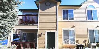 Wonderful Condo w/Garage Gallery 1