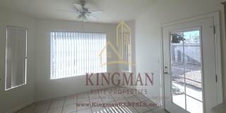 Corner Lot Living with a Covered Patio and Spacious Split Floor Plan Gallery 8