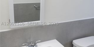 5400 NW 18th St Gallery 28