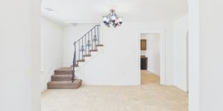 Adorable 3 Bedroom Home in Sunset Addition! Gallery 7