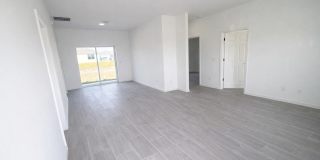 BRAND NEW MODERN SF HOME 3BD+den/2BA with GARAGE IN LEHIGH ACRES! Gallery 6