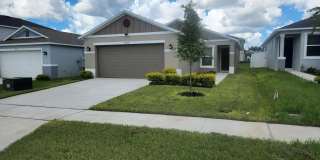 1055 PAPAYA Circle Gallery 1