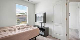 Refined Living at Its Finest | Renovated 3BR Townhome in Jacksonville Gallery 14