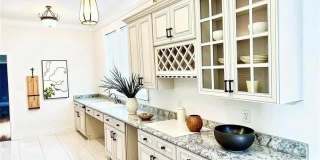 1608 Governor Nicholls Street Gallery 10