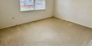3 bedroom 2 bathroom Condo in the Gardens at Beachwalk Gallery 13