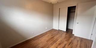 423 Dallas Street SE Gallery 21