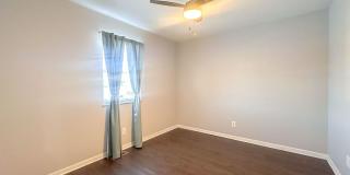 1326 S Elizabeth Street Gallery 10