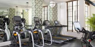 The Madelon Gallery 16