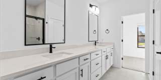 64 W Gilpin Street Gallery 15