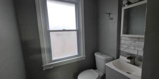 2 bedroom 1 bath townhouse for rent in the West End Gallery 8