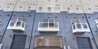 2507 LIGHT Street Gallery 3