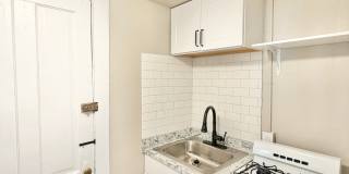 Charming 1 Bedroom Near Downtown & Colorado College Gallery 7