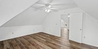 Beautifully remodeled 6 BR, 1.5 Bath brick home on level double-lot in Wilkinsburg! Gallery 19