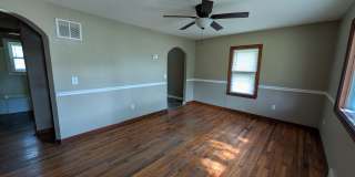 3146 SE Wisconsin Avenue Gallery 3