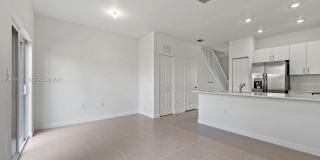 1505 SE 27th Rd Gallery 2