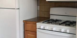 2 Bedroom 1 Bathroom Single Family on Double Lot Gallery 7