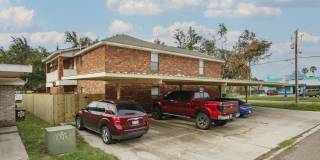 1918 Angus Street -3 Gallery 23