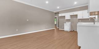 Charming 2-Bed Home for Rent in East Memphis Gallery 11
