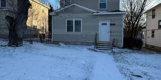 Large 6 Bed Single Family Home in MPLS! Gallery 31