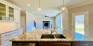 Nearly New Luxury Home in Blue Valley Schools! Gallery 15