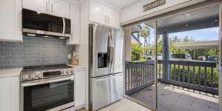 1637 NE Nautical Place Gallery 15