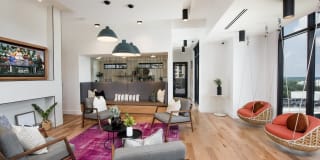 AMLI Lenox Gallery 5
