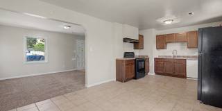 1121 Cooper Ave. - 201 Gallery 1