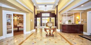Resort-Style High View Townhome with 2-Car Garage, Private Office & Walkable Hunt Valley Location Gallery 44