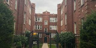 Belmont-Cragin One Bed/1 Bath! Cats welcome **Income Guidelines Apply** Gallery 3