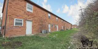 2 Bedroom Spacious Townhouse Gallery 43
