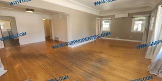 Live the Belmont Shore Lifestyle! Spanish 2 Bedroom / 1 Bath Home w/ Garage Live the Belmont Shore Lifestyle! Spanish 2 Bedroom / 1 Bath Home w/ Garage Gallery 14