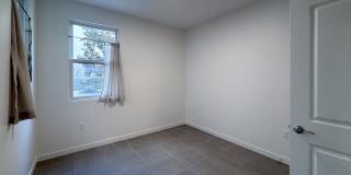 1568 E Thompson | Spanish Townhome Midtown Ventura | 4BD/3BA Unfurnished Gallery 21