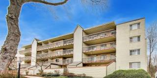 7420 LAKEVIEW Drive unit: W205 Gallery 3