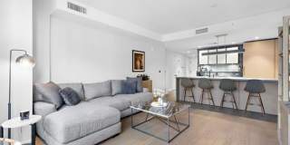 1425 Hudson St # N13770J Gallery 6