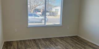 321 N Sherman Avenue Gallery 6